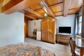 Bed and breakfast with garden & terrace - Image 5