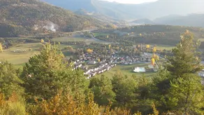 Family-oriented wonderful holiday home with pool | Mountain view - Image 2
