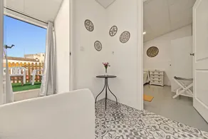 Beautiful apartment | Perfect for remote work - Image 2