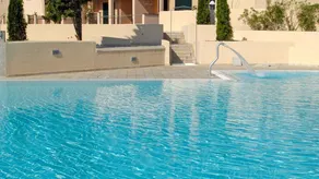 Kinderfreundliche Wohnung mit Pool - Image 4