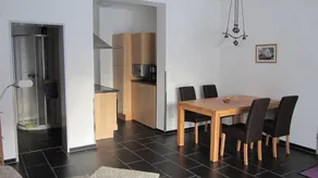 Incantevole appartamento adatto alle famiglie con barbecue e sauna | Vista sulla natura | Ammette cani - Image 1