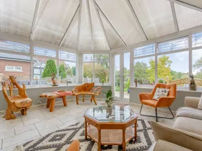 Family-friendly pleasant cottage with hot tub & garden | Pets are welcome - Image 3
