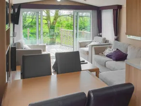 Cottage | River view - Image 4