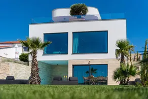Familienorientierte Villa mit Whirlpool und Sauna | Meerblick | Neben dem Strand - Image 5