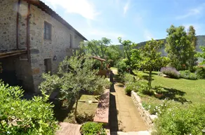Farm with pool, BBQ & garden | Panoramic view - Image 4