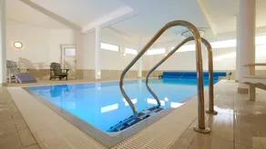 Family-friendly ample house with terrace, barbecue & sauna | Lake view - Image 2