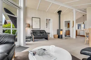 Holiday home with sauna, hot tub & terrace - Image 3