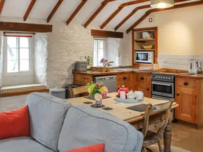 Family-friendly cottage with barbeque | Pets allowed - Image 5