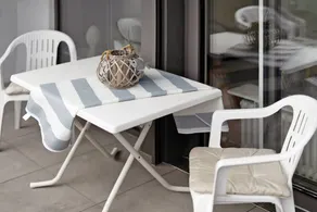 Apartment | Garden view | Perfect for remote work - Image 4