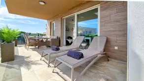 Beautiful flat with pool & garden | Suitable for remote work - Image 5
