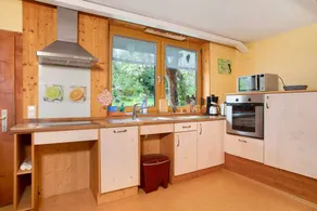 Apartment 'Zur Igelwiese' with Private Terrace, Shared Garden and Wi-Fi - Image 5