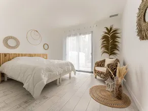 Villa 125m² Avec Piscine Chauffée, 3 Chambres, Terrasse À La Flotte - Fr-1-835-30 - Image 4