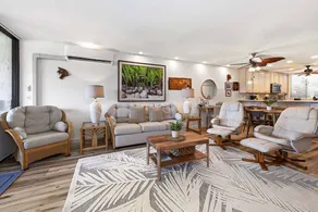 Appartement en copropriété entièrement équipé avec jacuzzi, jardin et piscine - Image 5