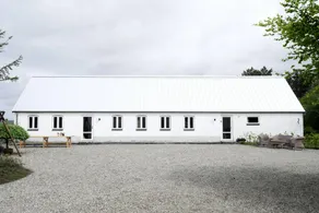 Renovated estate with private beach - Image 2