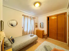 Flat with pool & terrace - Image 5