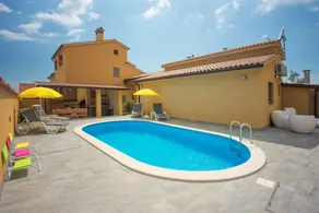 Fully equipped pleasant villa with BBQ, private pool & garden | Dogs allowed - Image 5