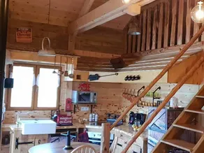 Cozy chalet with terrace and wood stove for 5 people - Image 3