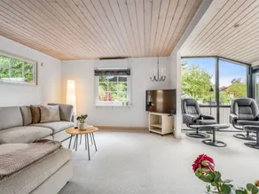 Appartement convivial et familial avec jardin et barbecue - Image 4
