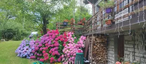 Chalet with terrace & garden - Image 2