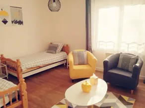 Wonderful gite with barbecue, terrace & garden - Image 3