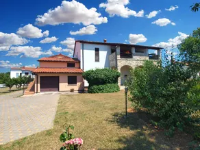 Apartamento con terraza y barbacoa | Admite mascotas - Image 3