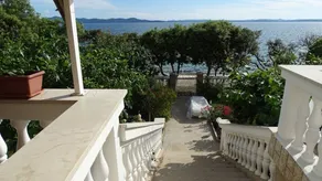 Apartment with BBQ, terrace & garden | Sea view - Image 3
