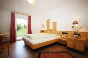 Holiday apartment with 2 bedrooms for 4 persons - Image 3