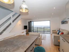 Cottage with garden | Beach view - Image 5