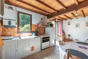Cottage con giardino, terrazza e barbecue | Vista sul giardino - Image 3