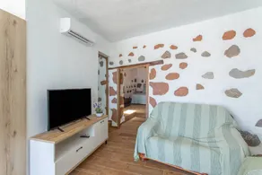 Wohnung mit Terrasse, Grill und beheiztem Pool | Bergblick | Perfekt für die Arbeit von Zuhause - Image 4