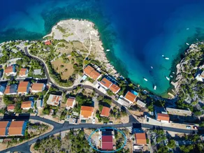 House with terrace, barbecue & private pool | Sea view - Image 2