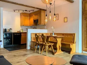 Appartamento con terrazza, sauna e piscina | Vista sulla montagna - Image 2