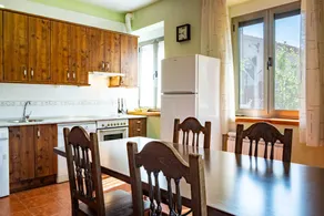 Fully equipped lovely holiday home with terrace, BBQ & garden | Mountain view | Suitable for remote work - Image 2