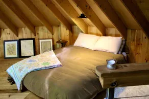 Escape to Tree House Island Life in Monmouth, ME - Image 2