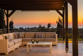 Villa con terraza, piscina privada y barbacoa | Vistas a la montaña - Image 4