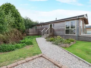 Cottage with sauna & garden - Image 2
