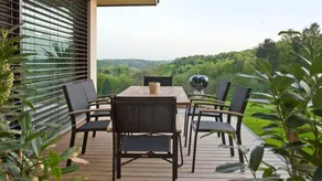 House with sauna, hot tub & barbeque | Perfect for remote work - Image 3