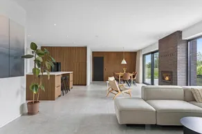Fully equipped holiday home with BBQ & terrace | Pet-friendly - Image 2
