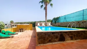 House with private pool, garden & BBQ | Mountain view - Image 3