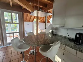 Holiday home with garden & terrace | Mountain view - Image 3