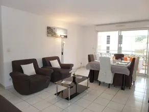 Appartement de vacances avec jardin et terrasse - Image 2