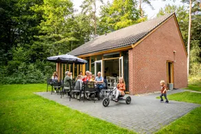 Lovely holiday home with garden & terrace | Dogs allowed - Image 2