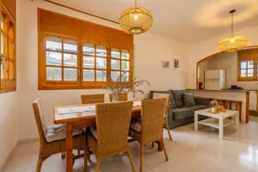 Holiday home with barbecue, garden & terrace - Image 2