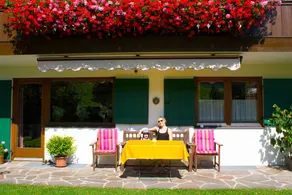Flat with terrace & garden | Garden view - Image 3