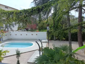 Apartamento con terraza, jacuzzi y piscina | Vistas al jardín - Image 3