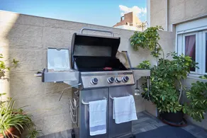 Family-friendly nice house with barbeque & terrace | City view | Perfect for remote work | Dogs allowed - Image 3