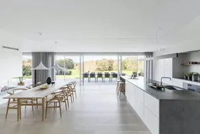 Family-friendly pleasant house with garden, BBQ & terrace | Suitable for remote work - Image 2