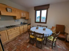 Agréable maison adaptée aux familles avec barbecue, terrasse et jardin | Vue jardin | Adaptée au travail à distance | Avec animaux admis - Image 5