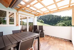Apartment 'Talblick' with Private Terrace and Wi-Fi - Image 3