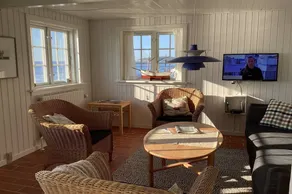 Fully equipped big holiday home with terrace, BBQ & sauna | Sea view - Image 4